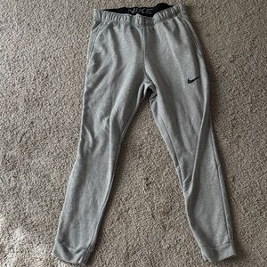 Nike Men's Gray Sweatpants